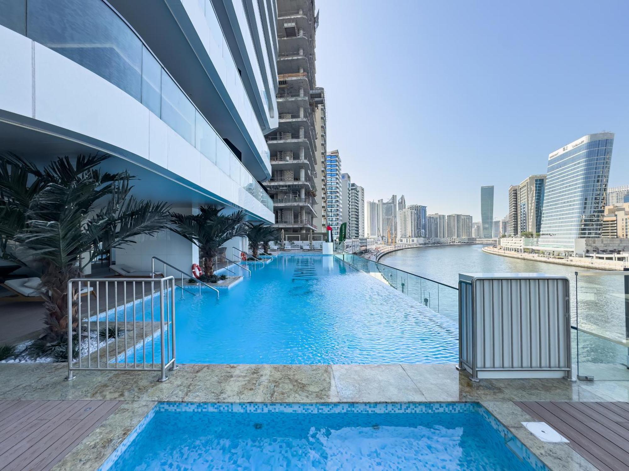 Apartment Huge Lux 1bhk In Prime Business Bay With Private Jacuzzi *