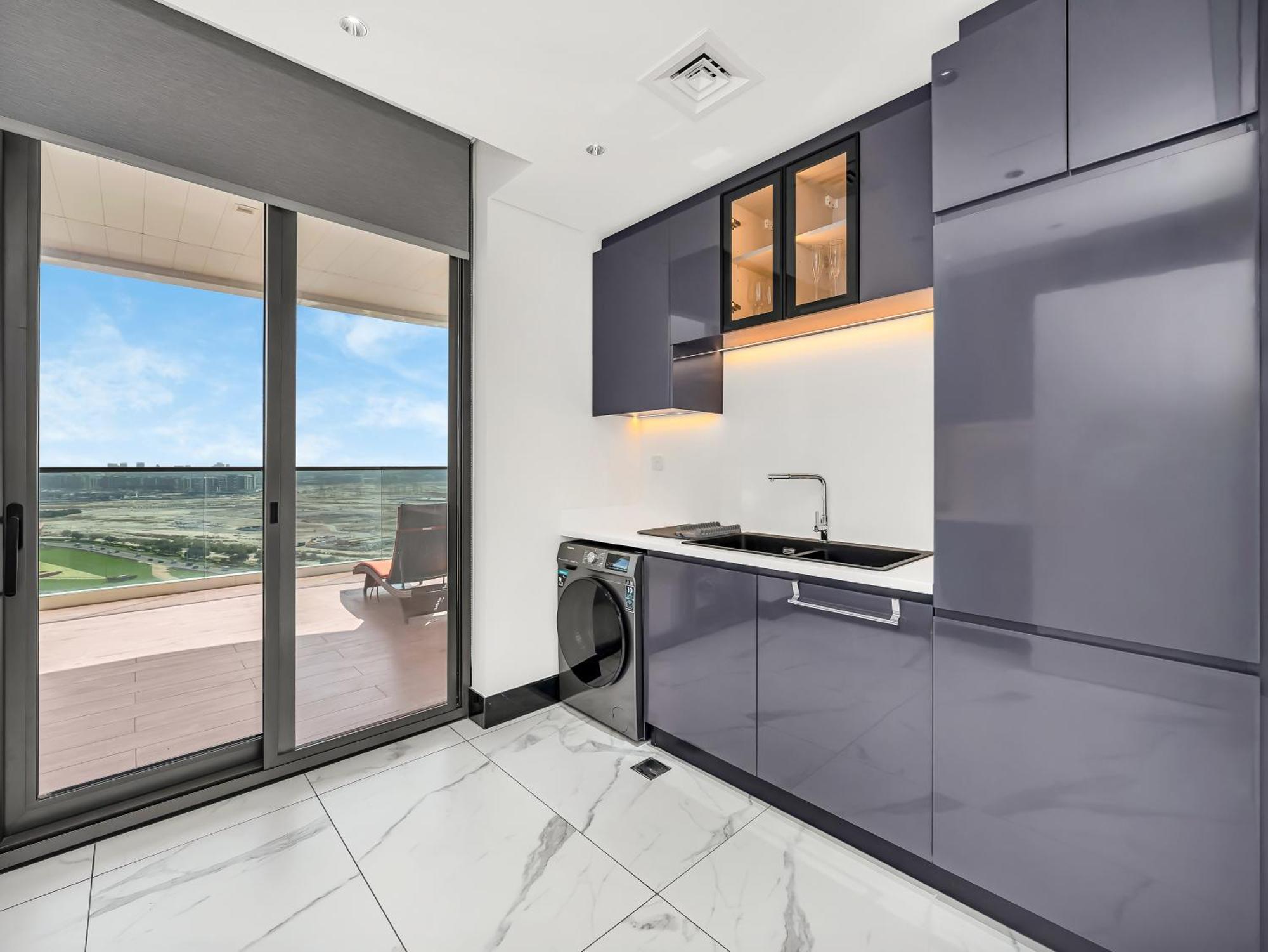Apartment Huge Lux 1bhk In Prime Business Bay With Private Jacuzzi